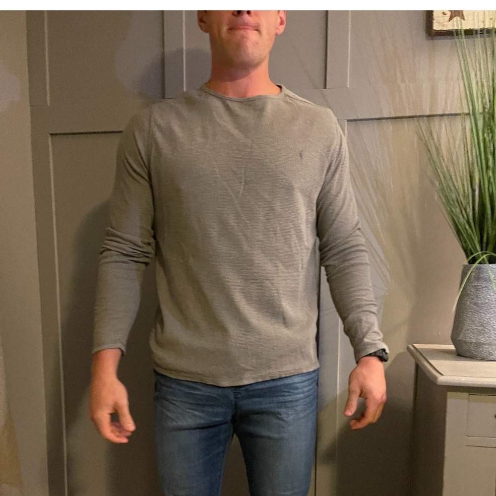 All sAints waffle shirt size L